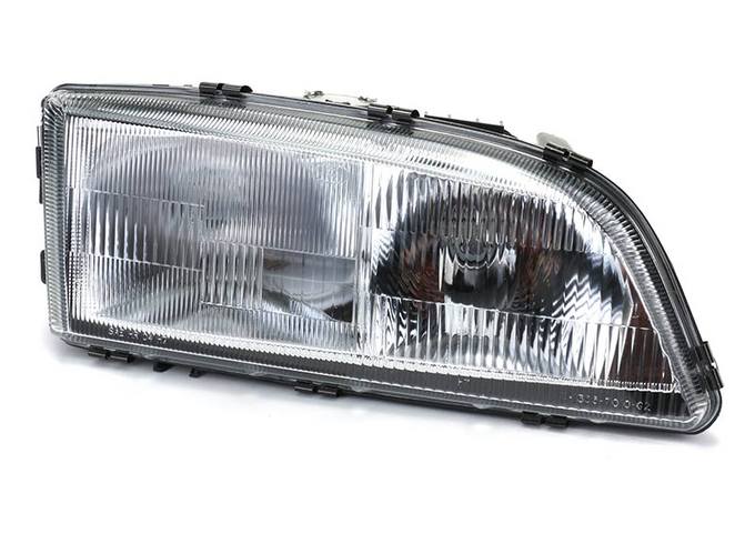 Volvo Headlight Assembly - Passenger Side (Halogen) 9483193 - URO Parts 9483193